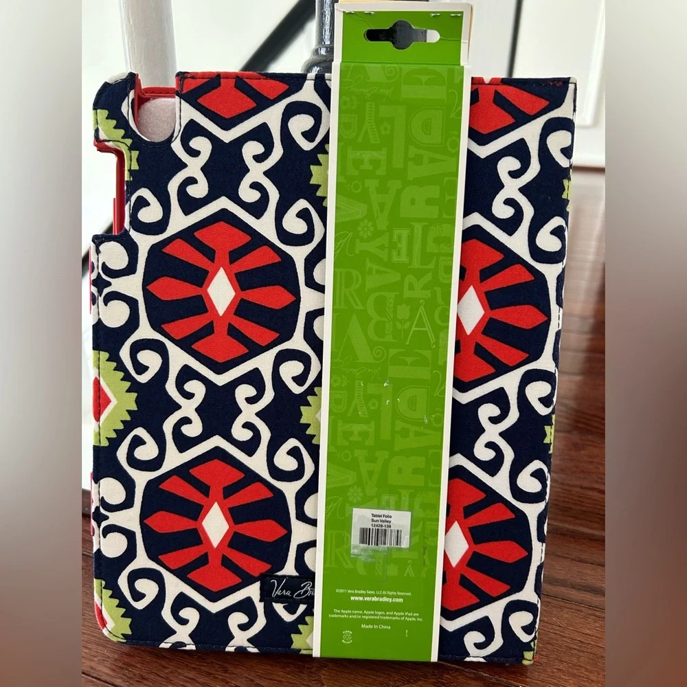 Brand New Vera Bradley Sun Valley Orange/Navy Tablet Folio for IPad 2 & Later